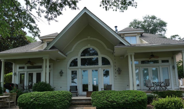 Photo of Listing #2515724