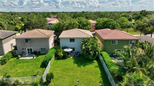 2 of 27 - 4454 Se Graham Drive, Stuart, FL