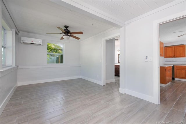 5 of 32 - 1073 Ne Orange Avenue, Jensen Beach, FL