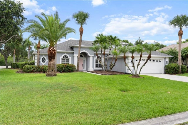 1 of 97 - 399 Nw Bayonet Place, Jensen Beach, FL