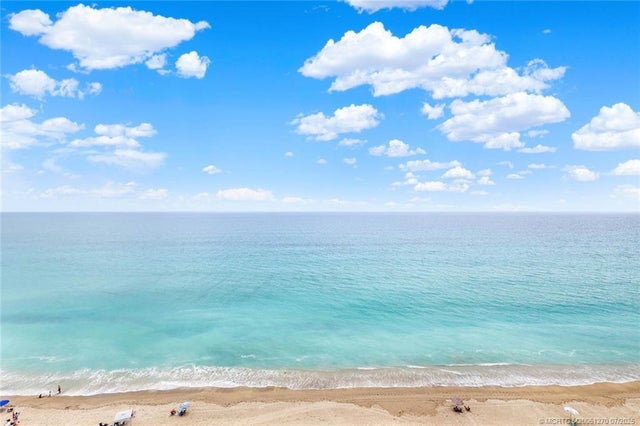 3 of 33 - 9900 S Ocean Drive #1307, Jensen Beach, FL