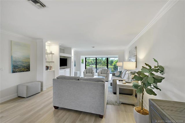 2 of 49 - 4680 Sw Parkgate Boulevard #h, Palm City, FL