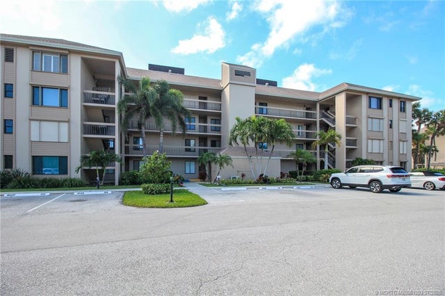 5 of 38 - 4620 Ne Sandpebble Trace #4-105, Stuart, FL