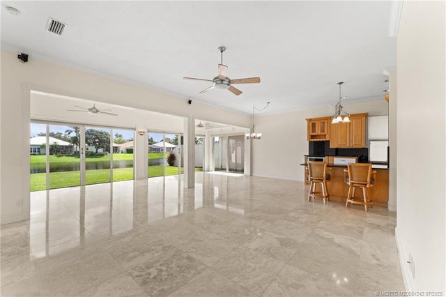 3 of 35 - 2018 Sw Mayflower Drive, Palm City, FL