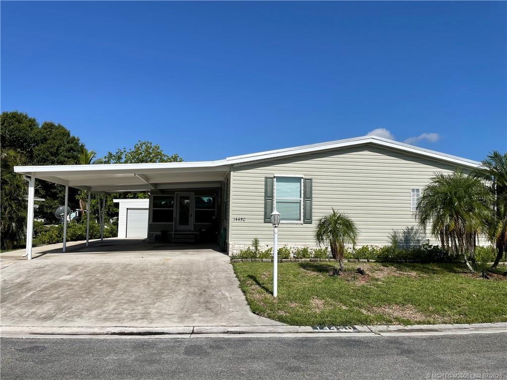 14450 Sand Wedge Drive, Indiantown