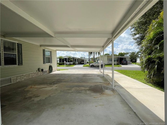 2 of 36 - 14450 Sw Sand Wedge Drive, Indiantown, FL
