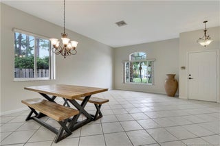 Photo of Listing #M20051303