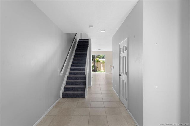 3 of 29 - 440 Marbella Drive, West Palm Beach, FL