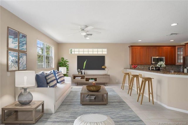 5 of 29 - 440 Marbella Drive, West Palm Beach, FL