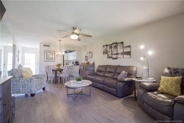 1 of 31 - 1929 Sw Palm City Road #15i, Stuart, FL
