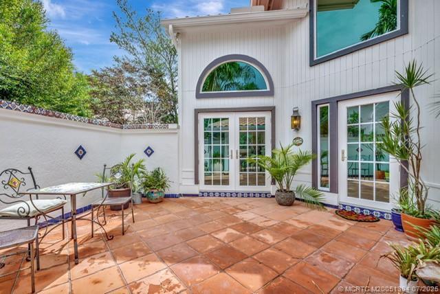 2 of 19 - 221 Se Coconut Avenue, Stuart, FL