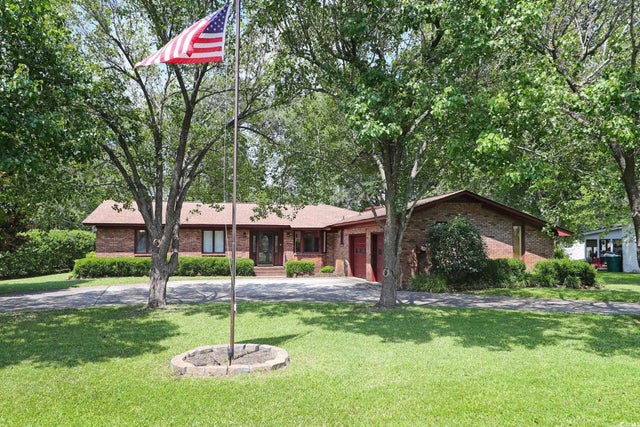 Photo of Listing #2517145