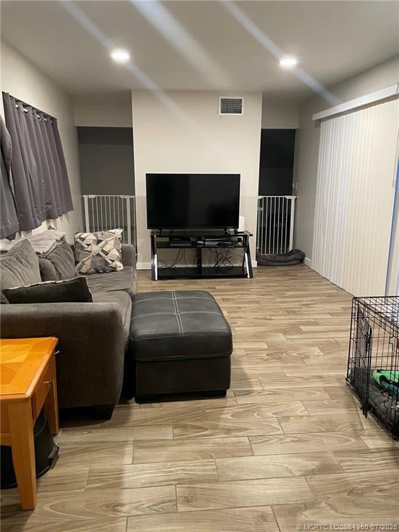 4 of 19 - 6006 Balsam Drive, Fort Pierce, FL