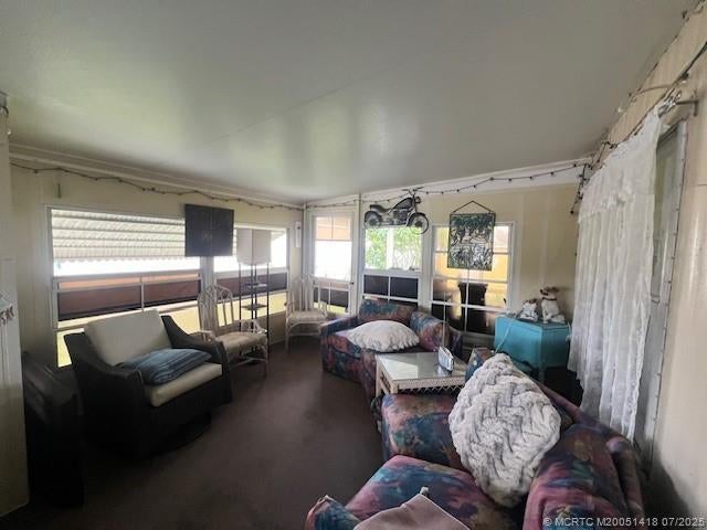 4 of 40 - 4169 70th Lane #1047, West Palm Beach, FL