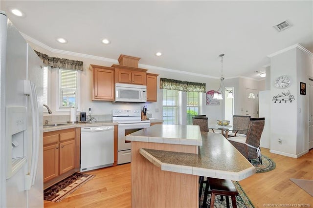 2 of 100 - 4449 Royal Manor Boulevard, Boynton Beach, FL