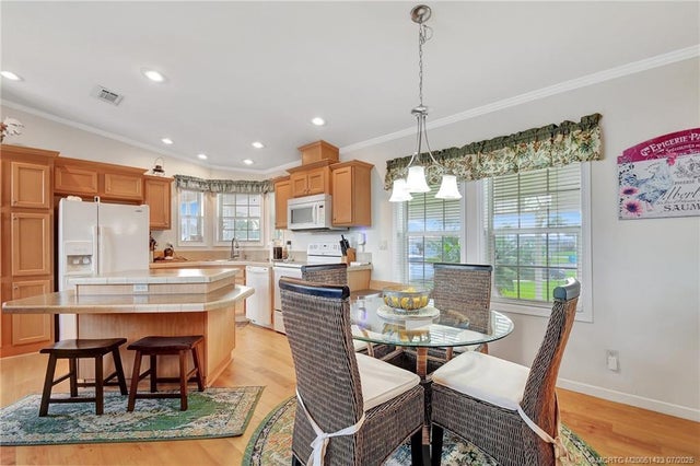 3 of 100 - 4449 Royal Manor Boulevard, Boynton Beach, FL