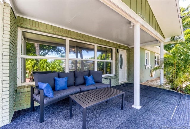 5 of 31 - 4646 Ne Dudley Circle, Jensen Beach, FL