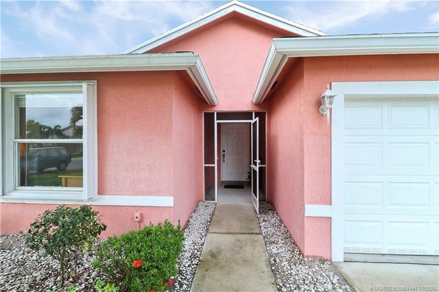 4 of 48 - 2640 Sw Marquis Terrace, Stuart, FL