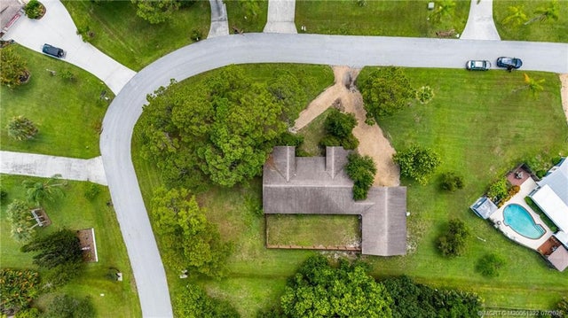 1 of 36 - 5100 Se Meadow Springs Boulevard, Stuart, FL