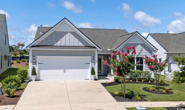 Photo of Listing #2517542