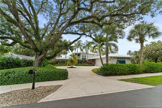1 of 87 - 700 Sw Saint Lucie Crescent, Stuart, FL