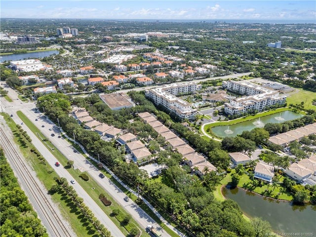 5 of 31 - 168 Santa Barbara Way, Palm Beach Gardens, FL
