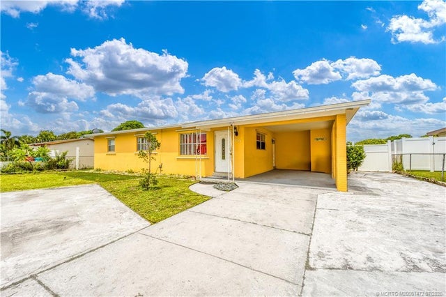 1 of 21 - 509 Nw 2nd Street, Boynton Beach, FL