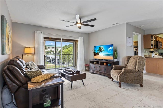 2 of 30 - 175 Se Village Drive #175, Port St Lucie, FL
