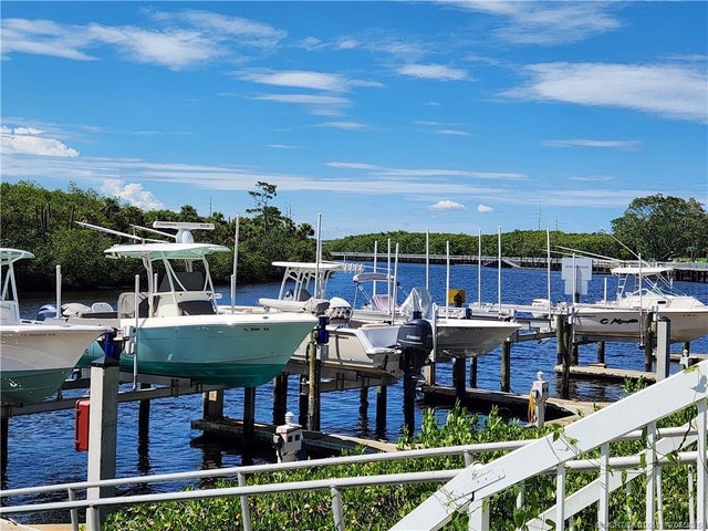 2 of 37 - 2502 Se Anchorage Cove #h2, Port St Lucie, FL