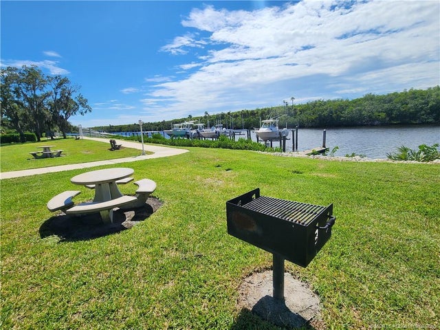4 of 37 - 2502 Se Anchorage Cove #h2, Port St Lucie, FL
