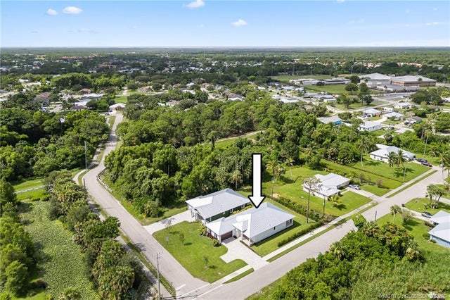 4 of 40 - 5460 Se Front Avenue, Stuart, FL