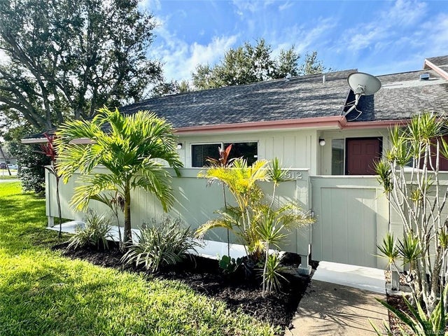 1 of 19 - 3912 Nw Cinnamon Tree Circle, Jensen Beach, FL