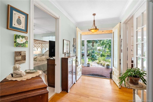 5 of 60 - 4 Lantana Lane, Sewalls Point, FL