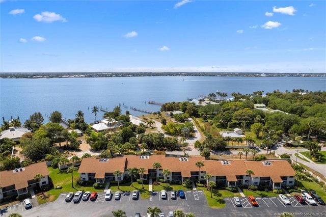 2 of 43 - 1600 Ne Dixie Highway #10-205, Jensen Beach, FL