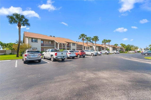 4 of 43 - 1600 Ne Dixie Highway #10-205, Jensen Beach, FL