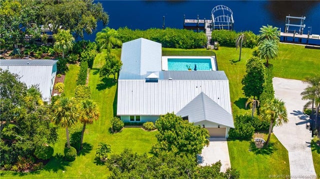 5 of 35 - 901 Sw Pine Tree Lane, Palm City, FL