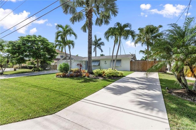4 of 57 - 1769 Sw Dyer Point Road, Palm City, FL