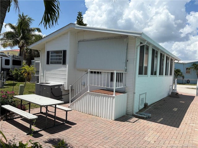 5 of 48 - 1214 Nettles Boulevard, Jensen Beach, FL