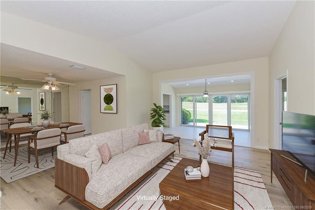Photo of Listing #M20051280
