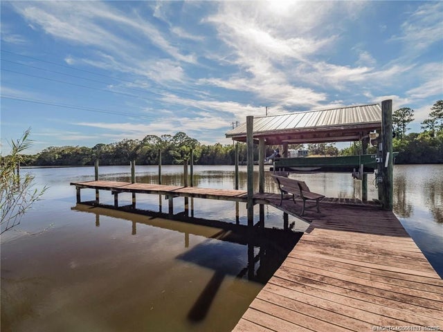 4 of 36 - 6112 Sw Banks Street, Palm City, FL