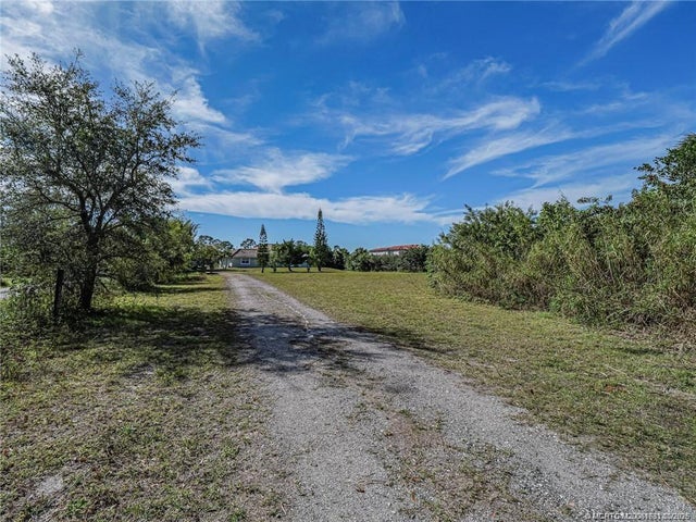5 of 36 - 6112 Sw Banks Street, Palm City, FL