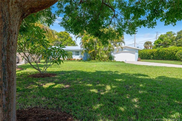 2 of 18 - 1030 Se Dolphin Drive, Stuart, FL