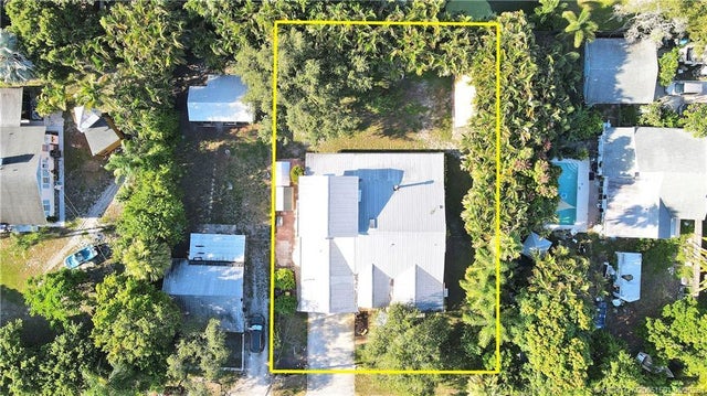 1 of 48 - 1030 Sw 31st Street, Palm City, FL