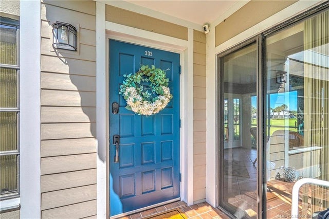 333 Ne Golfview Circle #333, Stuart