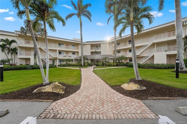 2 of 36 - 2370 Ne Ocean Boulevard #a203, Stuart, FL