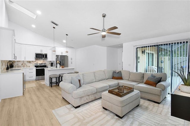 4 of 22 - 5758 Golden Eagle Circle, Palm Beach Gardens, FL