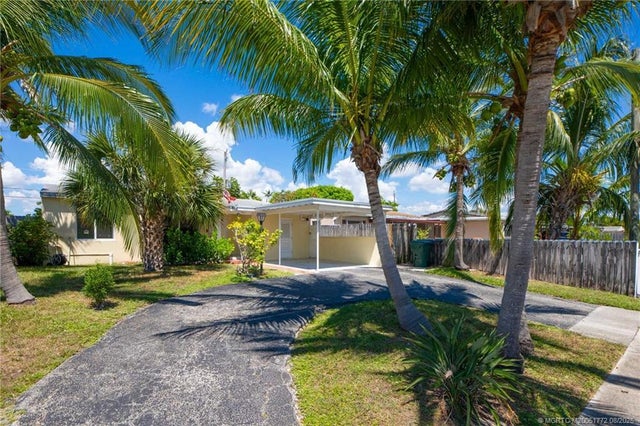 1 of 22 - 5225 Ne 5th Avenue, Oakland Park, FL