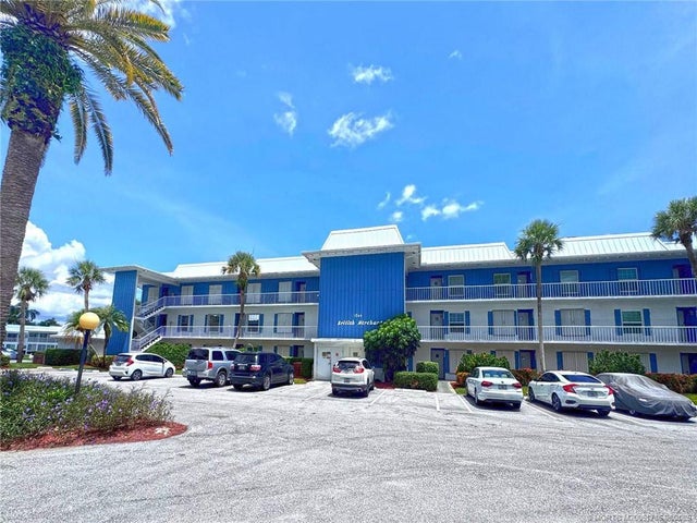 1 of 52 - 1866 Sw Palm City Road #201, Stuart, FL