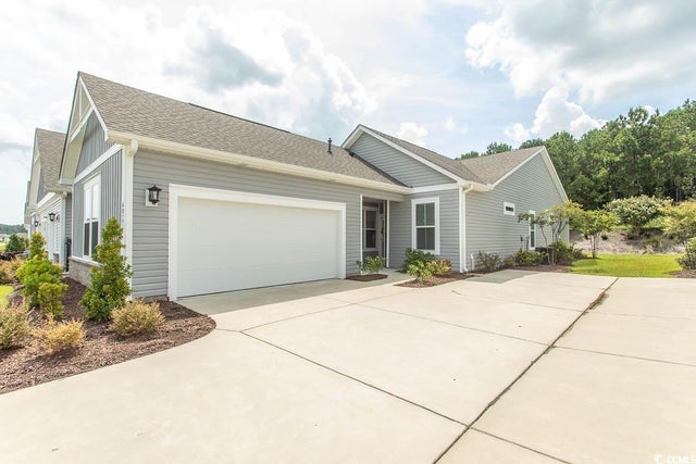 Photo of Listing #2519976