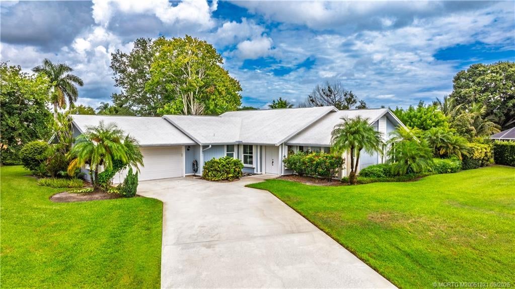 2553 Wide River Cove, Stuart